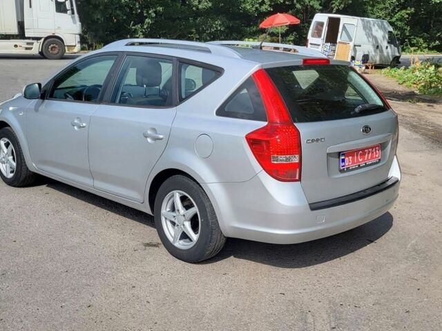 Сірий Кіа Сід, об'ємом двигуна 1.59 л та пробігом 186 тис. км за 7200 $, фото 3 на Automoto.ua