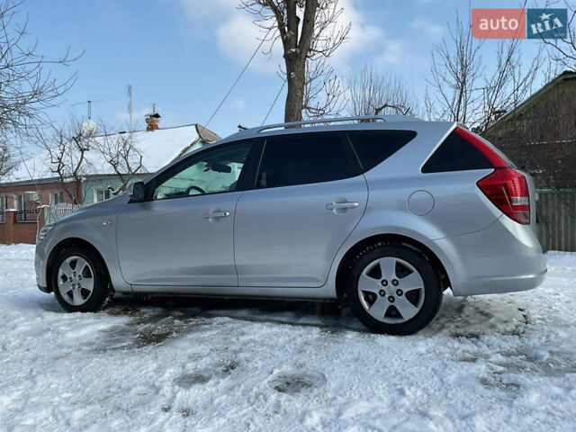 Сірий Кіа Сід, об'ємом двигуна 1.59 л та пробігом 175 тис. км за 7399 $, фото 3 на Automoto.ua