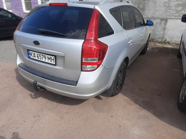 Серый Киа Сид, объемом двигателя 1.6 л и пробегом 226 тыс. км за 5500 $, фото 6 на Automoto.ua
