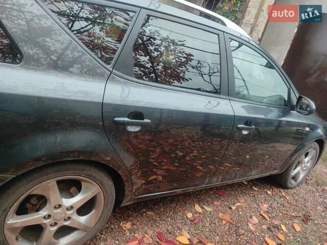 Сірий Кіа Сід, об'ємом двигуна 1.6 л та пробігом 206 тис. км за 6200 $, фото 3 на Automoto.ua