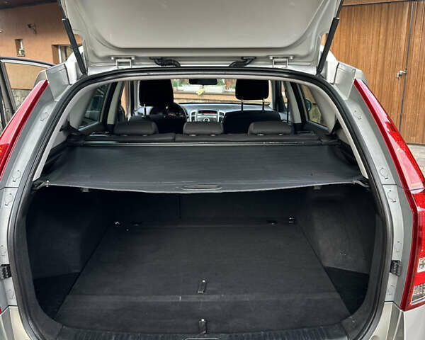 Киа Сид 2011 в Калуше на Automoto.ua Серый Киа Сид, объемом двигателя 1.6 л и пробегом 225 тыс. км за 6200 $, фото 34 на Automoto.ua