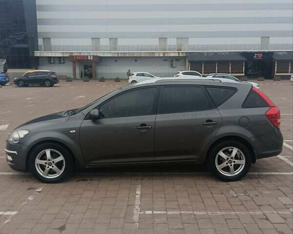 Сірий Кіа Сід, об'ємом двигуна 1.58 л та пробігом 258 тис. км за 6500 $, фото 9 на Automoto.ua