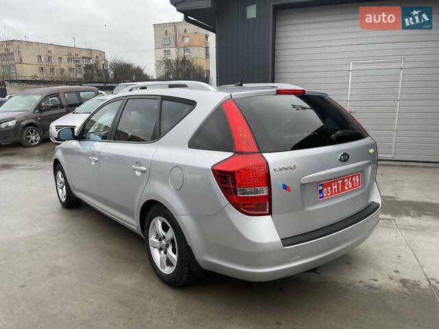 Серый Киа Сид, объемом двигателя 1.59 л и пробегом 207 тыс. км за 6700 $, фото 11 на Automoto.ua