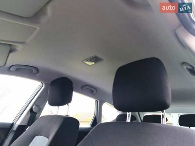 Серый Киа Сид, объемом двигателя 1.4 л и пробегом 187 тыс. км за 5999 $, фото 30 на Automoto.ua