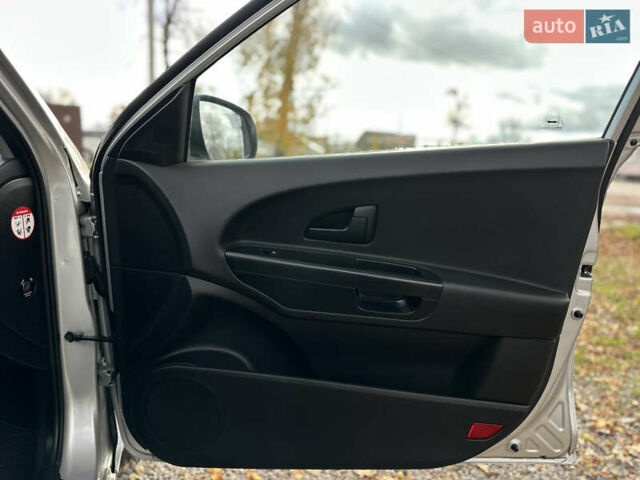 Кіа Сід 2011 у Вінниці на Automoto.ua Сірий Кіа Сід, об'ємом двигуна 1.6 л та пробігом 237 тис. км за 6800 $, фото 45 на Automoto.ua