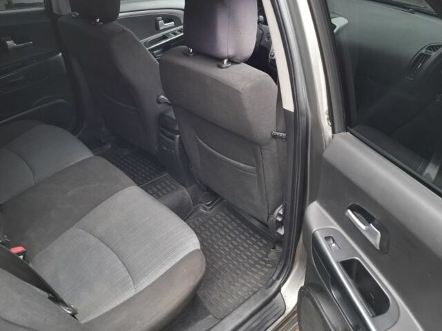 Серый Киа Сид, объемом двигателя 1.6 л и пробегом 245 тыс. км за 5200 $, фото 10 на Automoto.ua