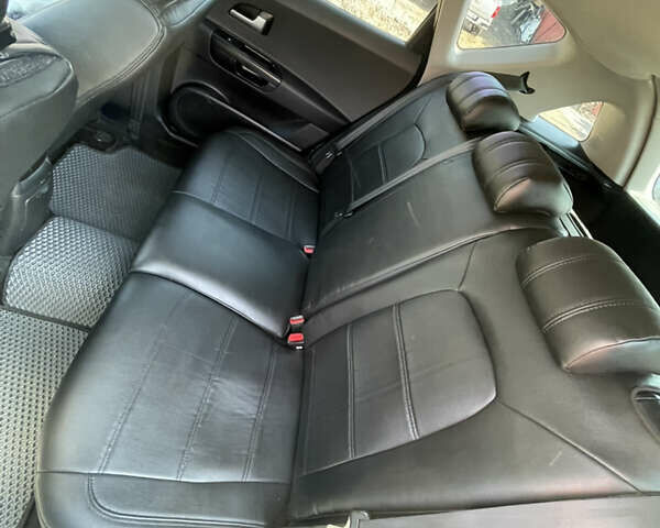 Серый Киа Сид, объемом двигателя 1.58 л и пробегом 255 тыс. км за 7199 $, фото 21 на Automoto.ua