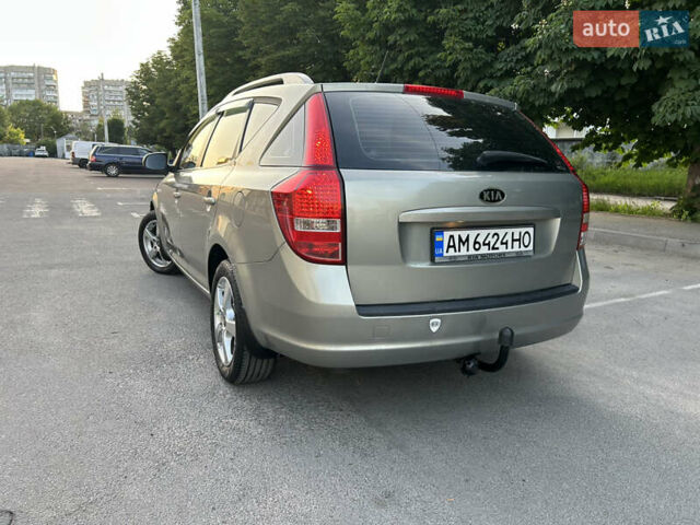 Серый Киа Сид, объемом двигателя 1.58 л и пробегом 285 тыс. км за 6500 $, фото 6 на Automoto.ua