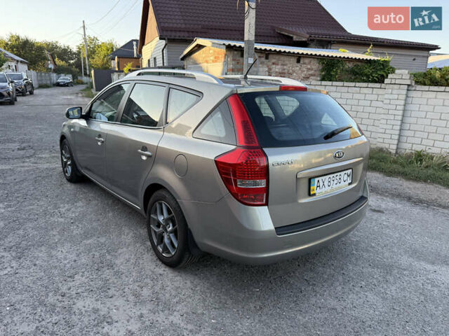 Серый Киа Сид, объемом двигателя 1.6 л и пробегом 190 тыс. км за 5900 $, фото 10 на Automoto.ua
