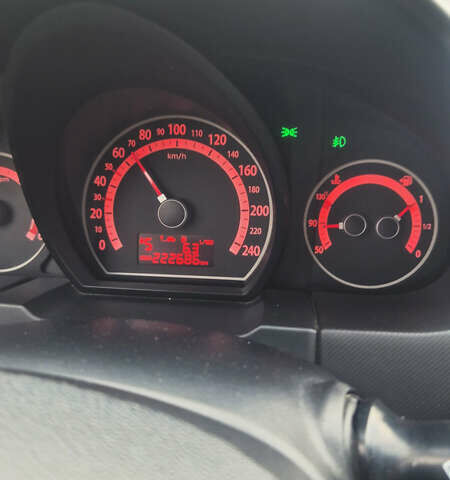 Серый Киа Сид, объемом двигателя 1.6 л и пробегом 223 тыс. км за 7400 $, фото 12 на Automoto.ua