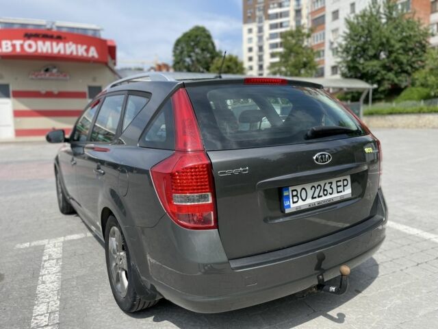 Серый Киа Сид, объемом двигателя 1.6 л и пробегом 257 тыс. км за 6650 $, фото 11 на Automoto.ua