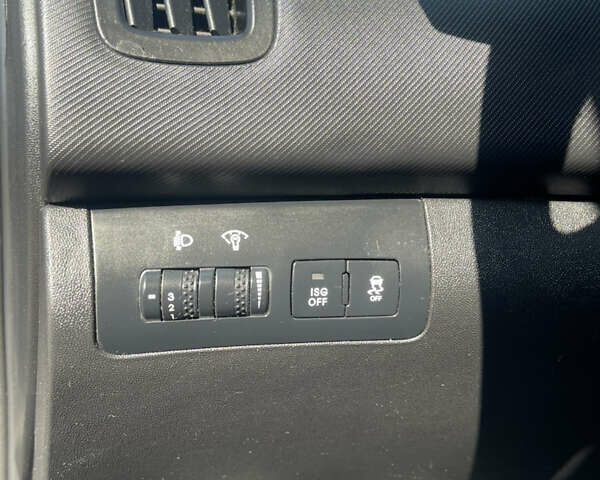 Серый Киа Сид, объемом двигателя 1.58 л и пробегом 255 тыс. км за 7199 $, фото 11 на Automoto.ua