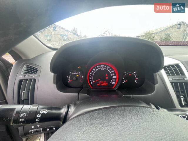 Серый Киа Сид, объемом двигателя 1.6 л и пробегом 238 тыс. км за 6800 $, фото 16 на Automoto.ua