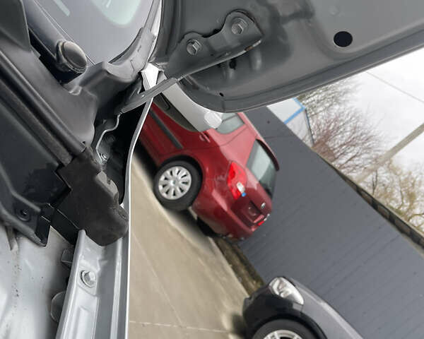 Серый Киа Сид, объемом двигателя 1.59 л и пробегом 207 тыс. км за 6700 $, фото 40 на Automoto.ua