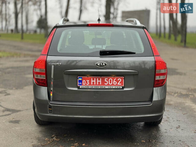 Серый Киа Сид, объемом двигателя 1.59 л и пробегом 187 тыс. км за 6700 $, фото 5 на Automoto.ua