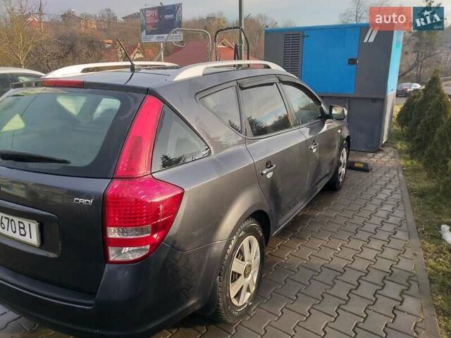 Серый Киа Сид, объемом двигателя 1.6 л и пробегом 181 тыс. км за 6100 $, фото 3 на Automoto.ua