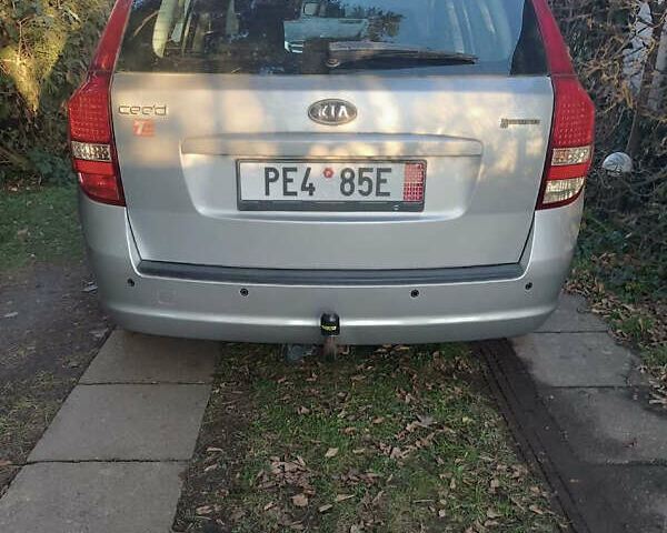 Сірий Кіа Сід, об'ємом двигуна 1.6 л та пробігом 215 тис. км за 5550 $, фото 3 на Automoto.ua