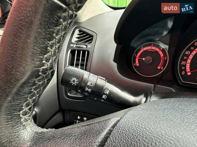 Серый Киа Сид, объемом двигателя 1.58 л и пробегом 241 тыс. км за 7490 $, фото 19 на Automoto.ua