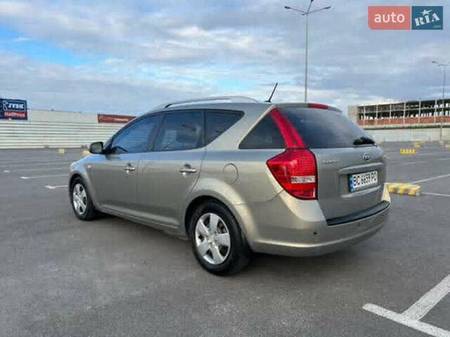 Сірий Кіа Сід, об'ємом двигуна 1.58 л та пробігом 198 тис. км за 6000 $, фото 2 на Automoto.ua