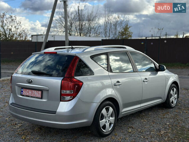 Кіа Сід 2011 у Вінниці на Automoto.ua Сірий Кіа Сід, об'ємом двигуна 1.6 л та пробігом 237 тис. км за 6800 $, фото 12 на Automoto.ua