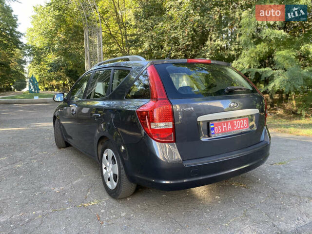 Серый Киа Сид, объемом двигателя 1.4 л и пробегом 181 тыс. км за 6700 $, фото 6 на Automoto.ua