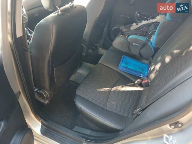Сірий Кіа Сід, об'ємом двигуна 1.6 л та пробігом 215 тис. км за 7200 $, фото 2 на Automoto.ua