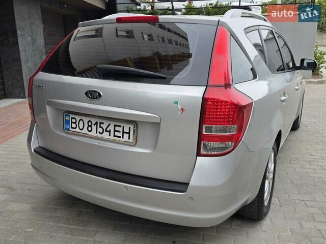 Сірий Кіа Сід, об'ємом двигуна 1.4 л та пробігом 209 тис. км за 5950 $, фото 8 на Automoto.ua