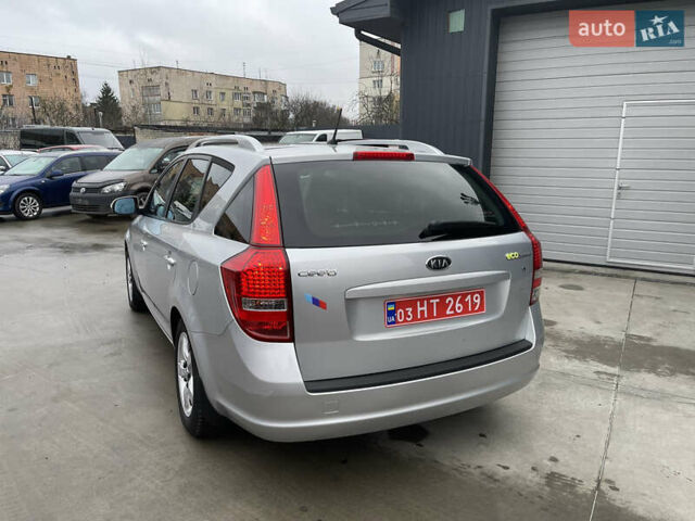 Серый Киа Сид, объемом двигателя 1.59 л и пробегом 207 тыс. км за 6700 $, фото 12 на Automoto.ua