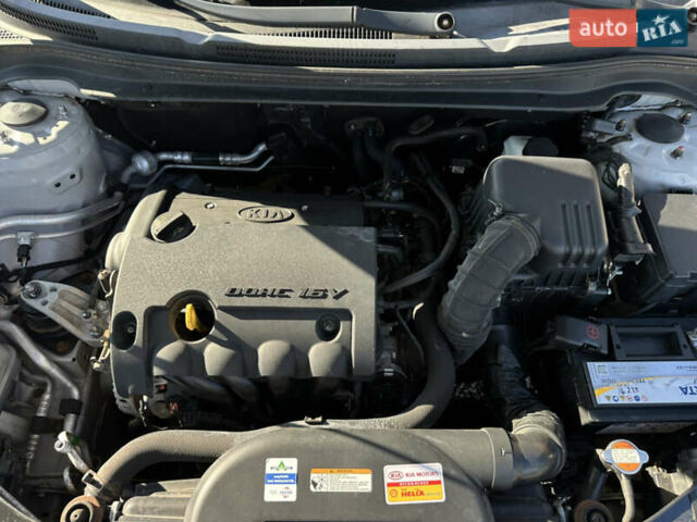 Кіа Сід 2011 у Вінниці на Automoto.ua Сірий Кіа Сід, об'ємом двигуна 1.6 л та пробігом 237 тис. км за 6800 $, фото 49 на Automoto.ua