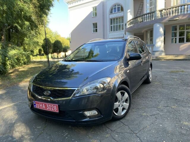 Серый Киа Сид, объемом двигателя 1.4 л и пробегом 181 тыс. км за 6500 $, фото 16 на Automoto.ua