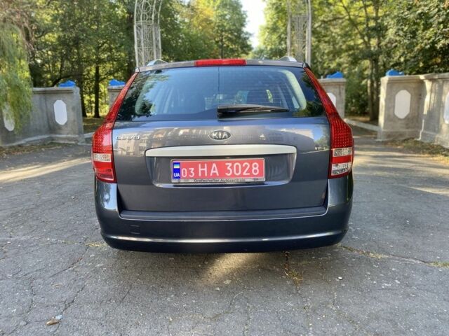 Серый Киа Сид, объемом двигателя 1.4 л и пробегом 181 тыс. км за 6500 $, фото 21 на Automoto.ua