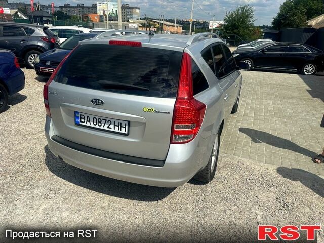 Сірий Кіа Сід, об'ємом двигуна 1.4 л та пробігом 200 тис. км за 7500 $, фото 4 на Automoto.ua