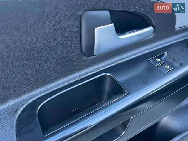 Серый Киа Сид, объемом двигателя 1.6 л и пробегом 355 тыс. км за 6300 $, фото 31 на Automoto.ua