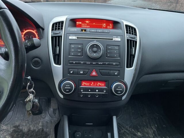 Сірий Кіа Сід, об'ємом двигуна 1.6 л та пробігом 215 тис. км за 5350 $, фото 9 на Automoto.ua