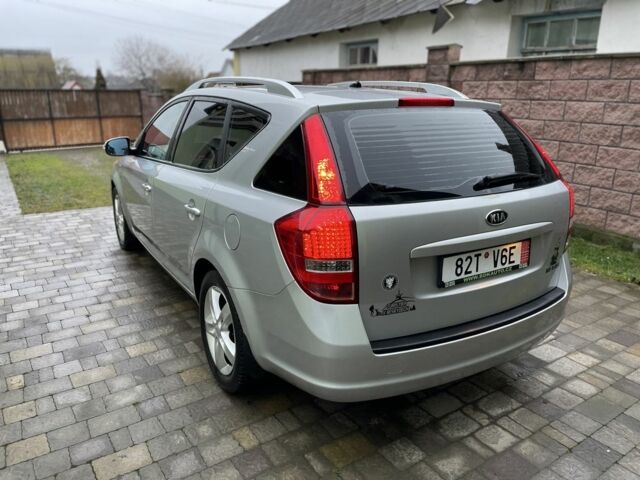 Сірий Кіа Сід, об'ємом двигуна 1.6 л та пробігом 215 тис. км за 5350 $, фото 3 на Automoto.ua