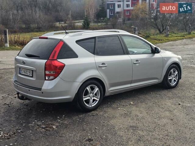 Серый Киа Сид, объемом двигателя 1.6 л и пробегом 190 тыс. км за 7200 $, фото 5 на Automoto.ua
