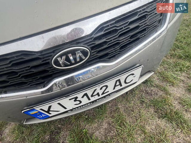 Серый Киа Сид, объемом двигателя 1.6 л и пробегом 238 тыс. км за 6800 $, фото 8 на Automoto.ua