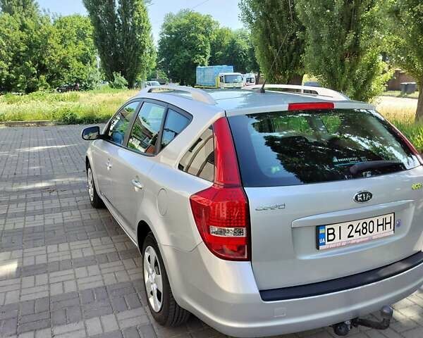 Сірий Кіа Сід, об'ємом двигуна 1.59 л та пробігом 225 тис. км за 7100 $, фото 14 на Automoto.ua