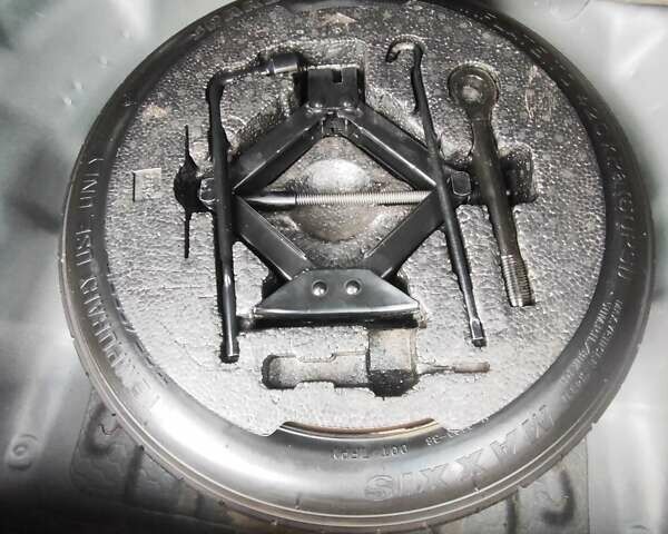 Сірий Кіа Сід, об'ємом двигуна 1.59 л та пробігом 248 тис. км за 6200 $, фото 9 на Automoto.ua