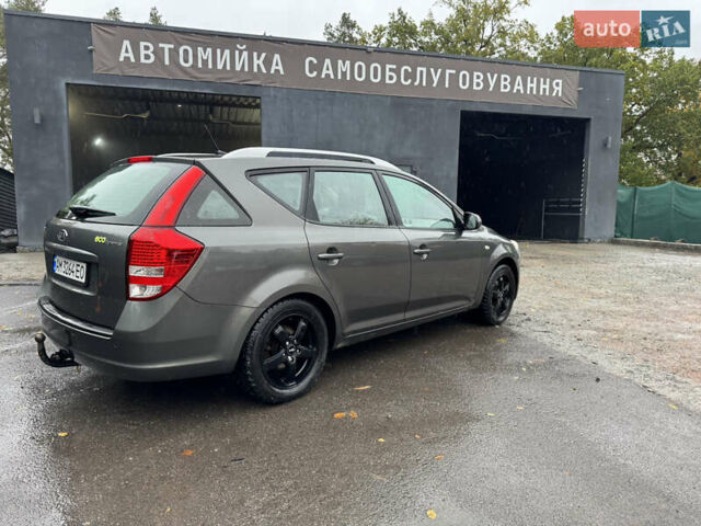 Серый Киа Сид, объемом двигателя 1.6 л и пробегом 272 тыс. км за 5700 $, фото 5 на Automoto.ua