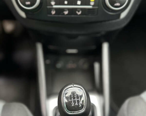 Киа Сид 2011 в Калуше на Automoto.ua Серый Киа Сид, объемом двигателя 1.6 л и пробегом 225 тыс. км за 6200 $, фото 41 на Automoto.ua