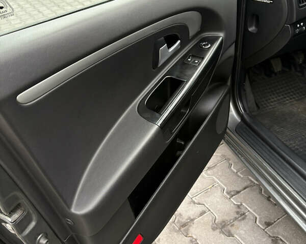 Кіа Сід 2011 у Києві на Automoto.ua Сірий Кіа Сід, об'ємом двигуна 1.58 л та пробігом 205 тис. км за 6500 $, фото 6 на Automoto.ua