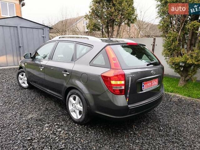 Серый Киа Сид, объемом двигателя 1.4 л и пробегом 187 тыс. км за 6500 $, фото 32 на Automoto.ua