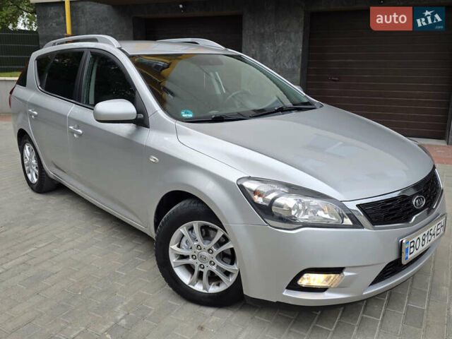 Серый Киа Сид, объемом двигателя 1.4 л и пробегом 209 тыс. км за 6199 $, фото 8 на Automoto.ua