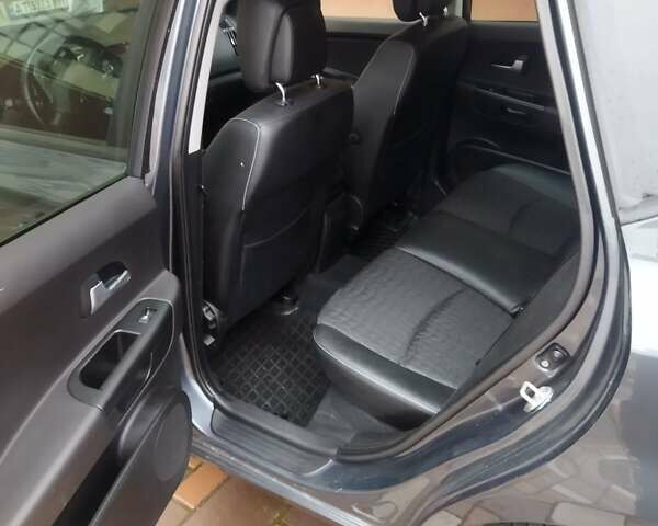 Серый Киа Сид, объемом двигателя 1.58 л и пробегом 142 тыс. км за 6800 $, фото 2 на Automoto.ua