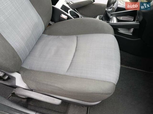 Серый Киа Сид, объемом двигателя 1.4 л и пробегом 187 тыс. км за 6500 $, фото 35 на Automoto.ua