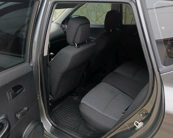 Сірий Кіа Сід, об'ємом двигуна 1.6 л та пробігом 258 тис. км за 6298 $, фото 13 на Automoto.ua