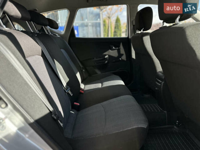 Кіа Сід 2011 у Вінниці на Automoto.ua Сірий Кіа Сід, об'ємом двигуна 1.6 л та пробігом 237 тис. км за 6800 $, фото 38 на Automoto.ua