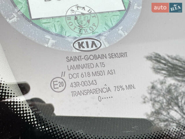 Серый Киа Сид, объемом двигателя 1.59 л и пробегом 187 тыс. км за 6700 $, фото 28 на Automoto.ua