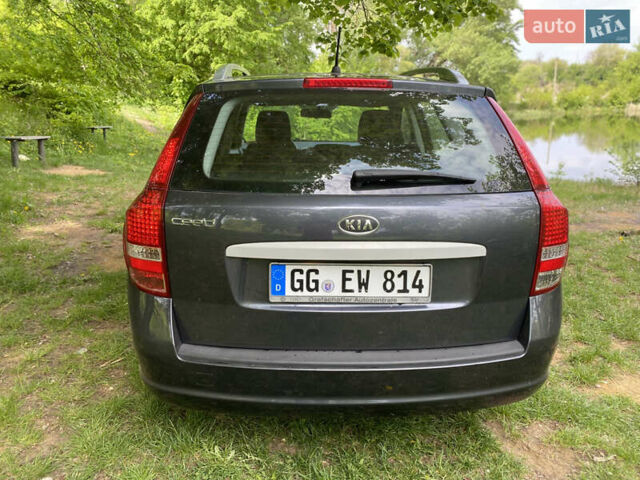 Серый Киа Сид, объемом двигателя 1.4 л и пробегом 178 тыс. км за 6900 $, фото 6 на Automoto.ua